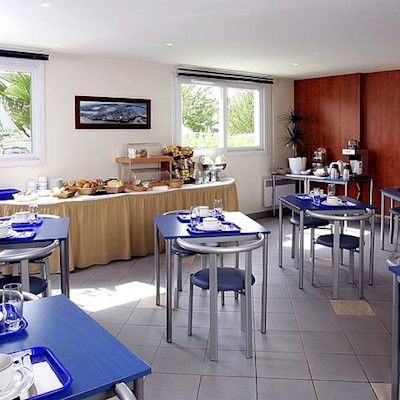 Appart'city Ouest 2*